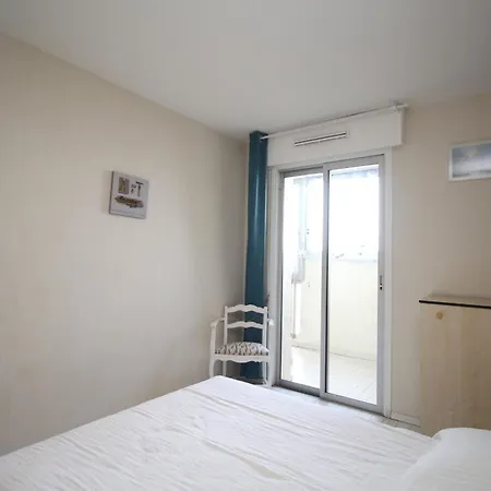 Apartment 4 Personnes Vue Avec Parking *