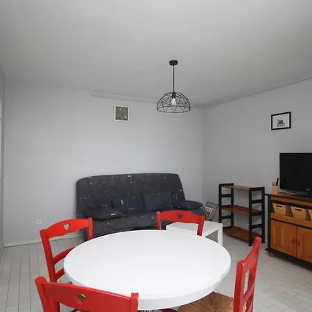 4 Personnes Vue Avec Parking Apartment *